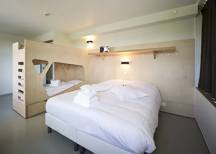 Adventure Valley Sporthouse Hotel 2*