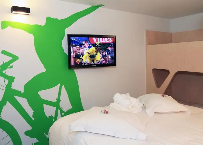 Adventure Valley Sporthouse دربي